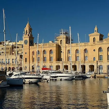 Apartment Charming With Stunning Views In By 360 Estates Birgu
