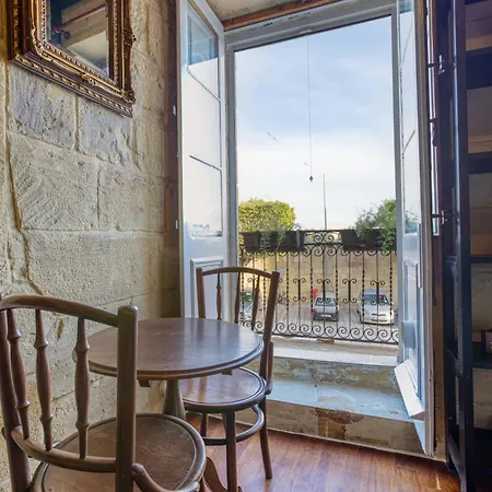 Charming With Stunning Views In By 360 Estates *