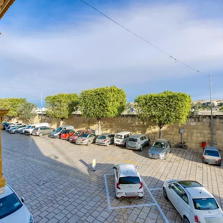 Apartment Charming With Stunning Views In By 360 Estates Birgu