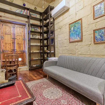 Charming With Stunning Views In By 360 Estates